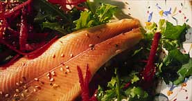 Gerucherte Forelle mit Rote Rben Salat - Rezept fr 2 Personen